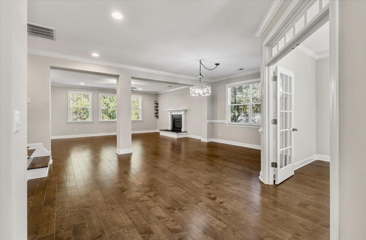 1601 Secessionville Road Photo 6