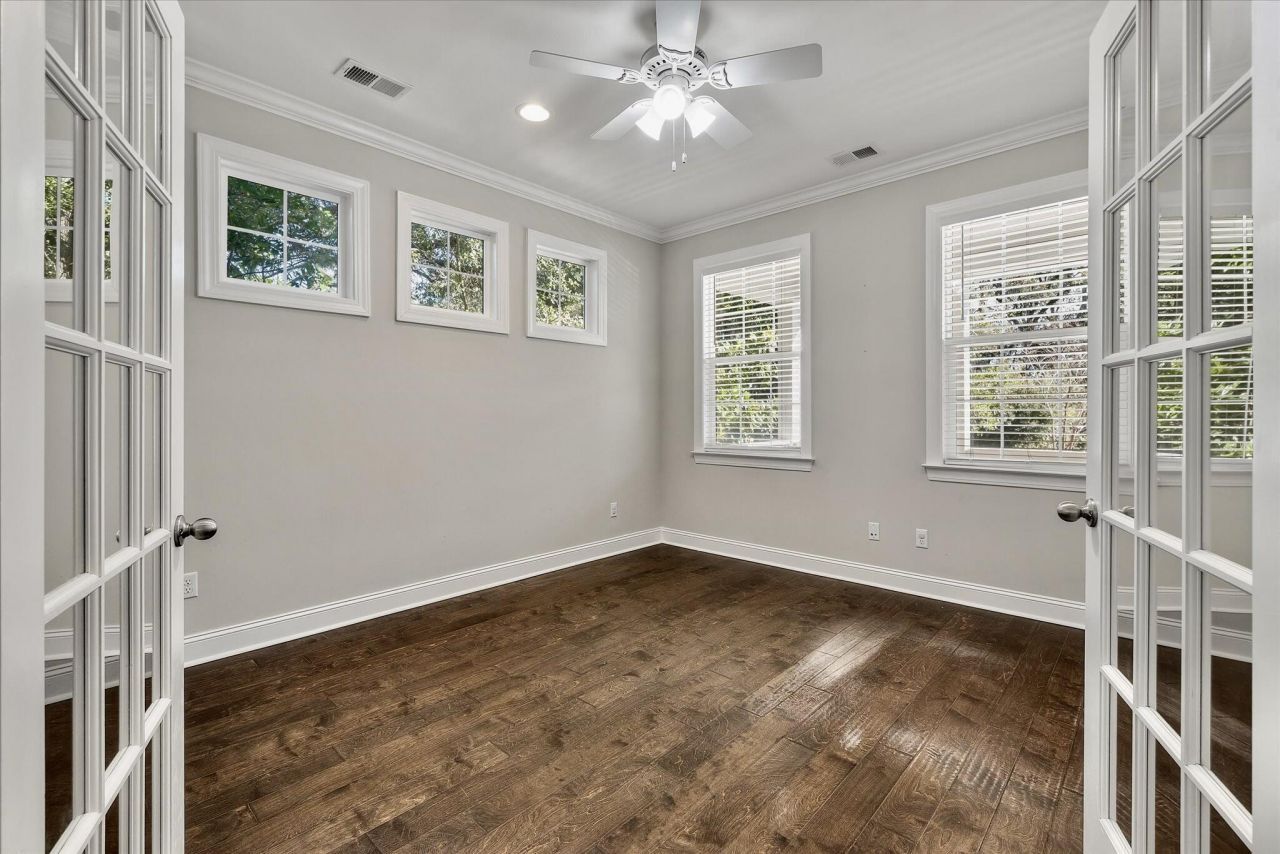 1601 Secessionville Road Photo 8