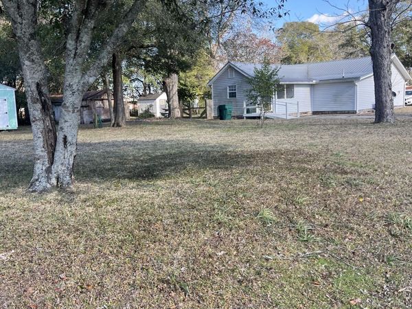 164 S 21St Street, DeFuniak Springs, FL 32435