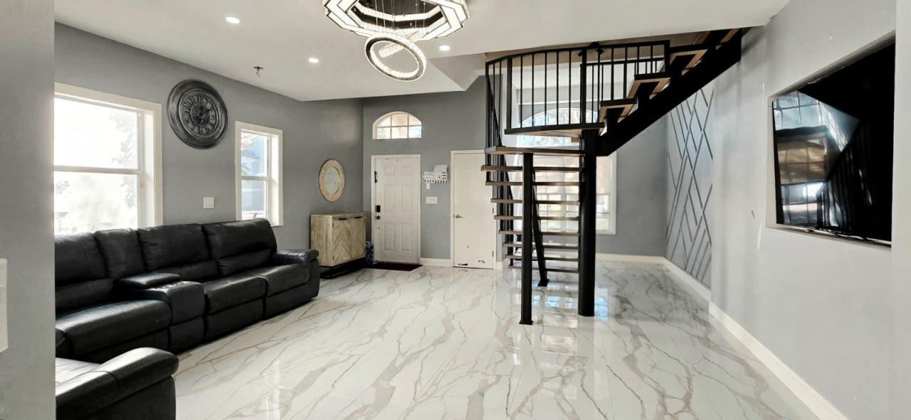 1888 NW 75th Way, Hollywood, FL 33024 Photo