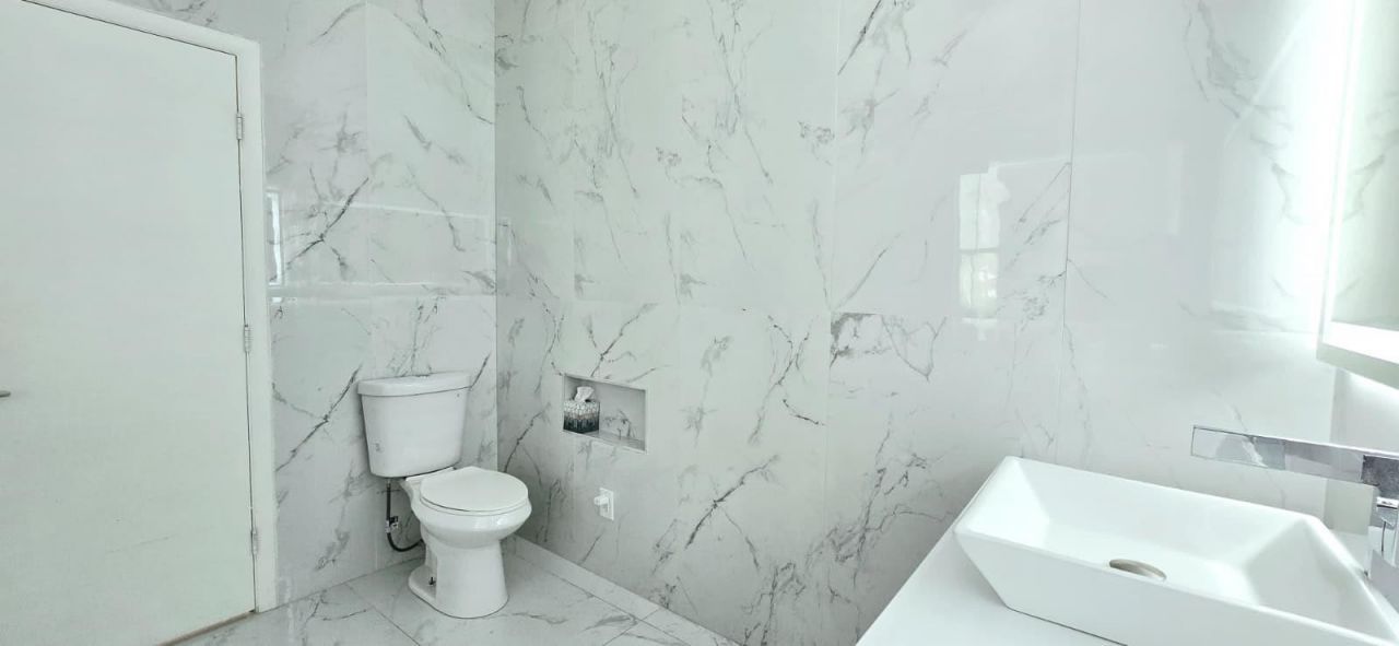 1888 NW 75th Way, Hollywood, FL 33024 Photo