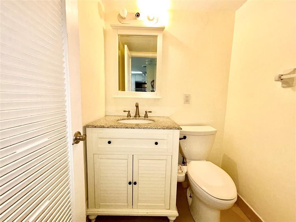 251 SE 6th Avenue, Unit 4, Pompano Beach, FL 33060 Photo