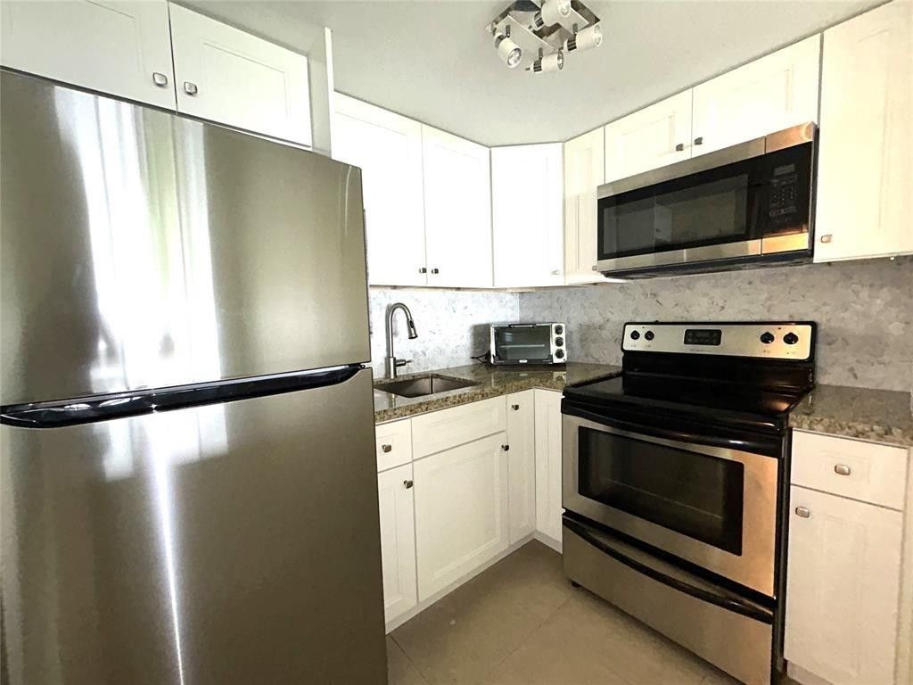 251 SE 6th Avenue, Unit 4, Pompano Beach, FL 33060 Photo