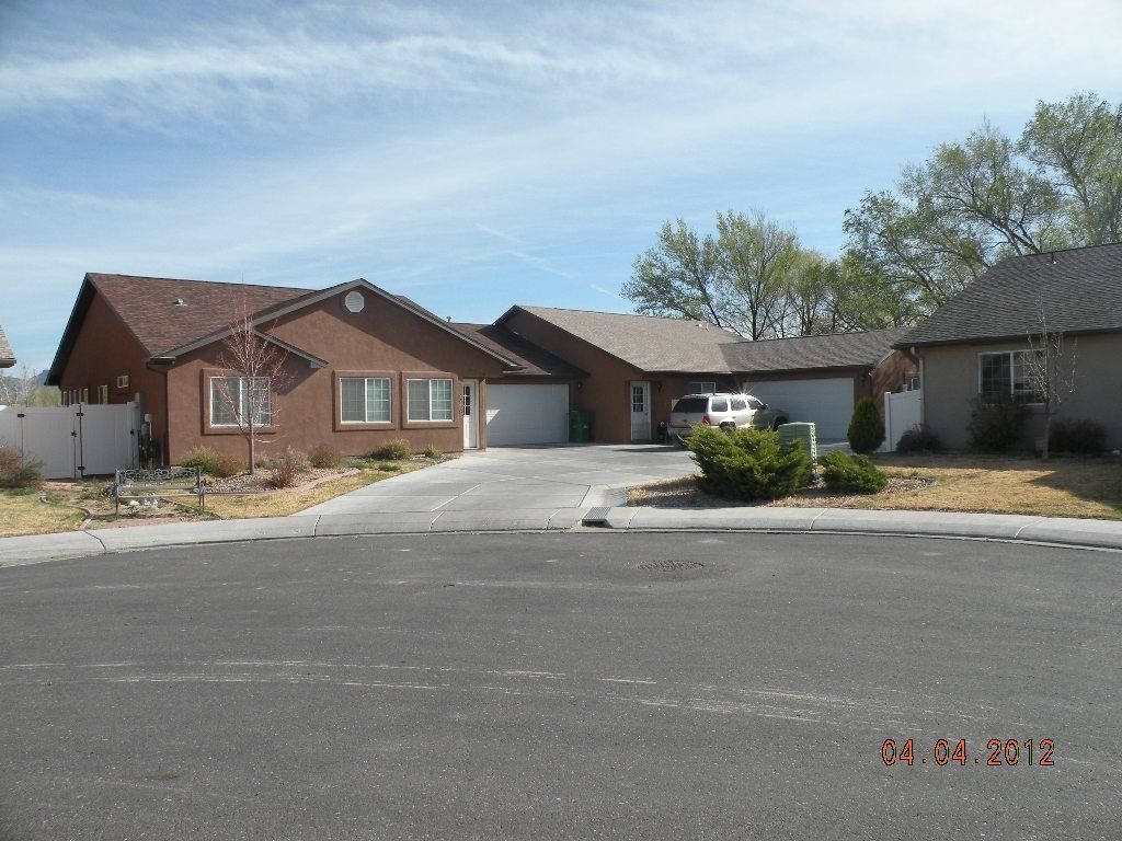 3018 Oakwood Drive Grand Junction, CO 81504