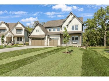 11729 Azure Circle, Inver Grove Heights, MN 55077