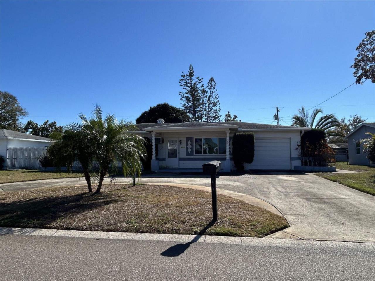 6116 52nd Avenue N, Kenneth City, FL 33709 Photo