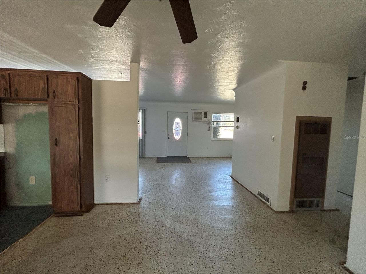 6116 52nd Avenue N, Kenneth City, FL 33709 Photo