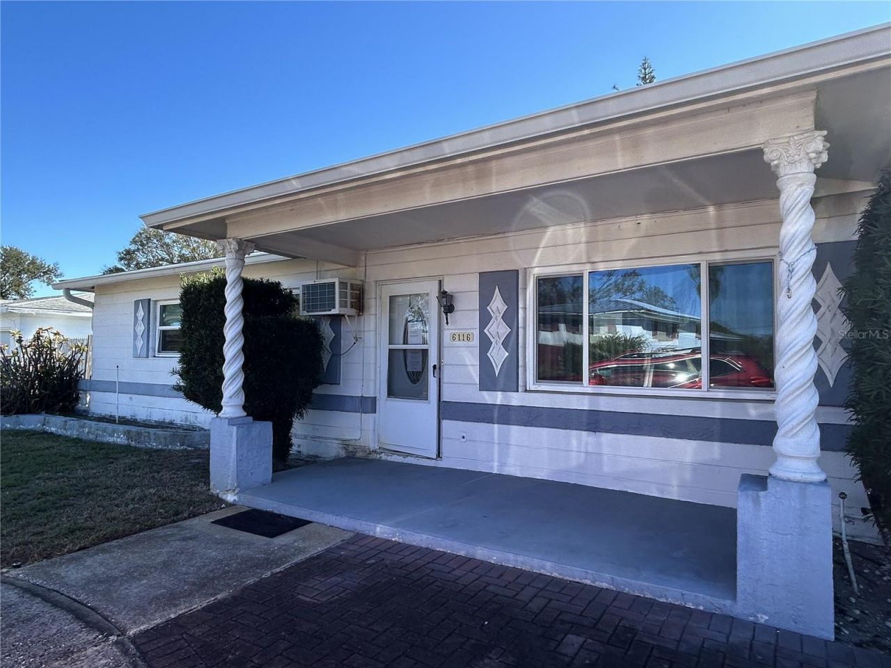 6116 52nd Avenue N, Kenneth City, FL 33709 Photo