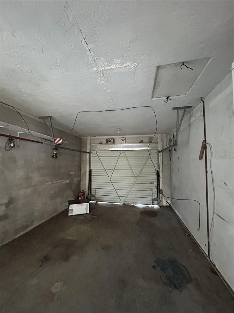 6116 52nd Avenue N, Kenneth City, FL 33709 Photo