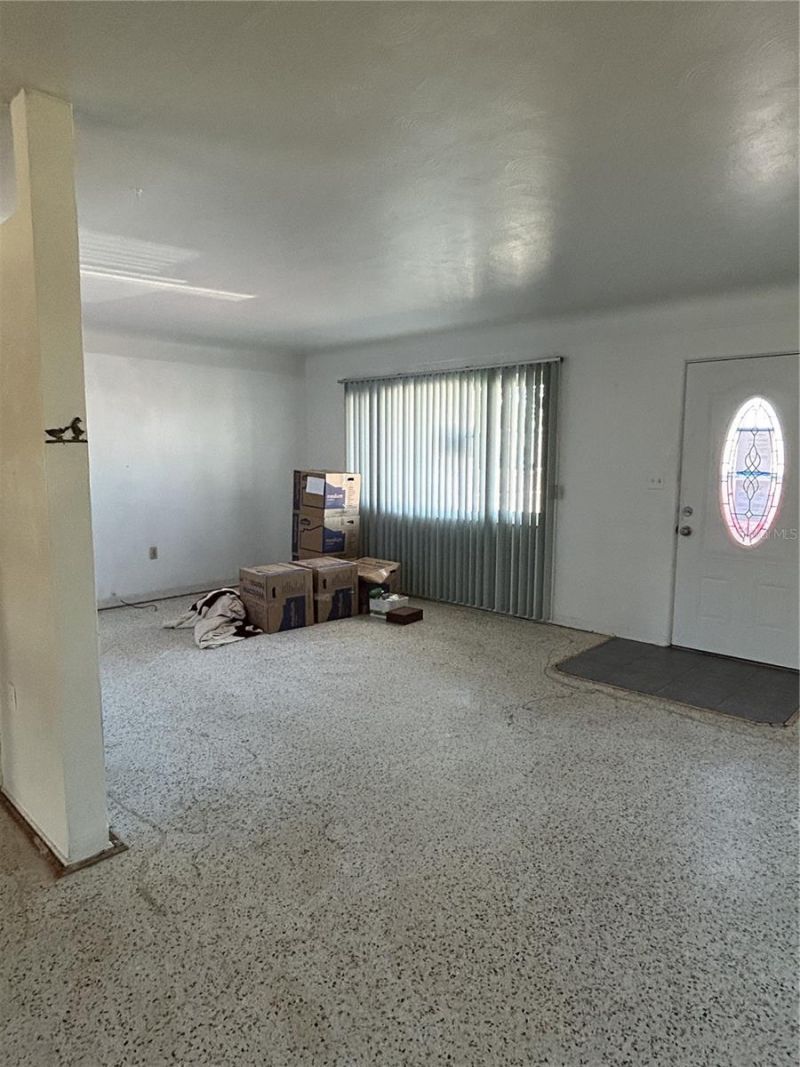 6116 52nd Avenue N, Kenneth City, FL 33709 Photo