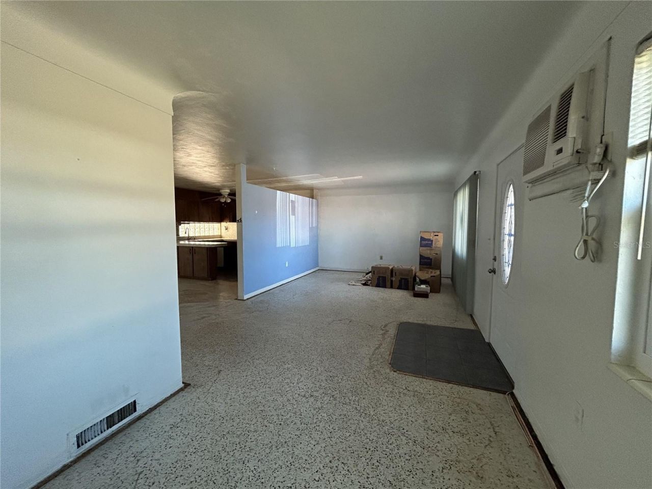 6116 52nd Avenue N, Kenneth City, FL 33709 Photo