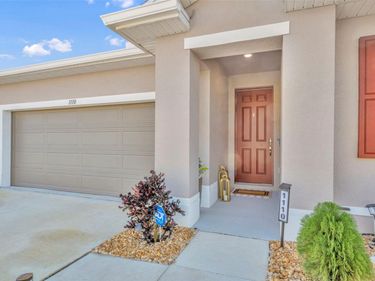 1110 OLIVINE AVENUE, DUNDEE, FL 33838