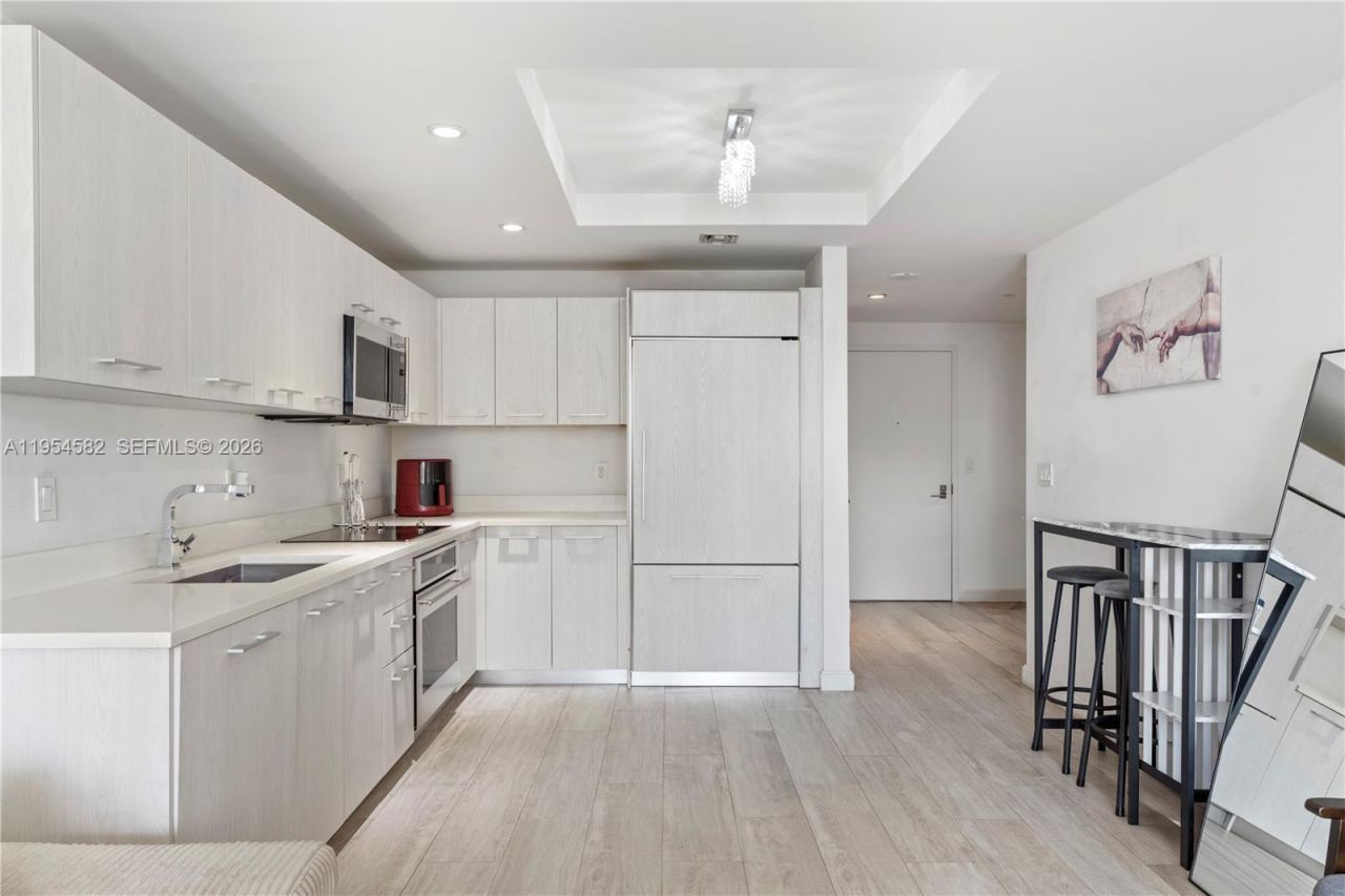 55 SW 9th St , Unit 3005, Miami, FL 33130 Photo