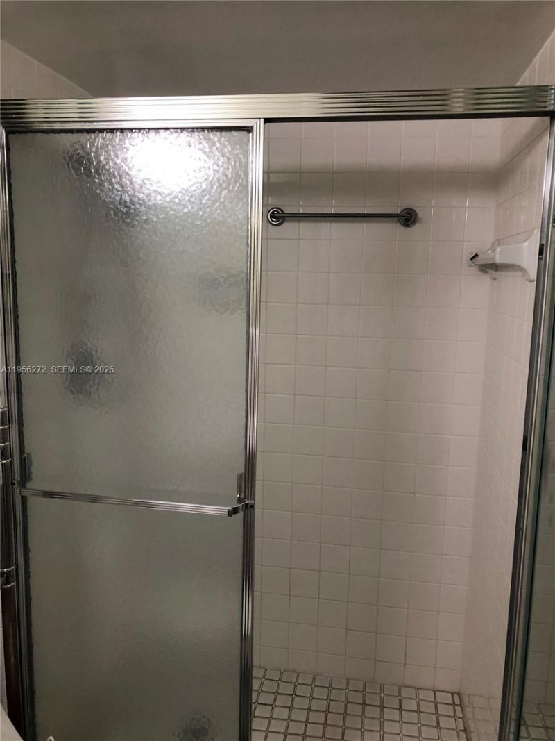 255 Sunrise Dr, Unit 305, Key Biscayne, FL 33149 Photo