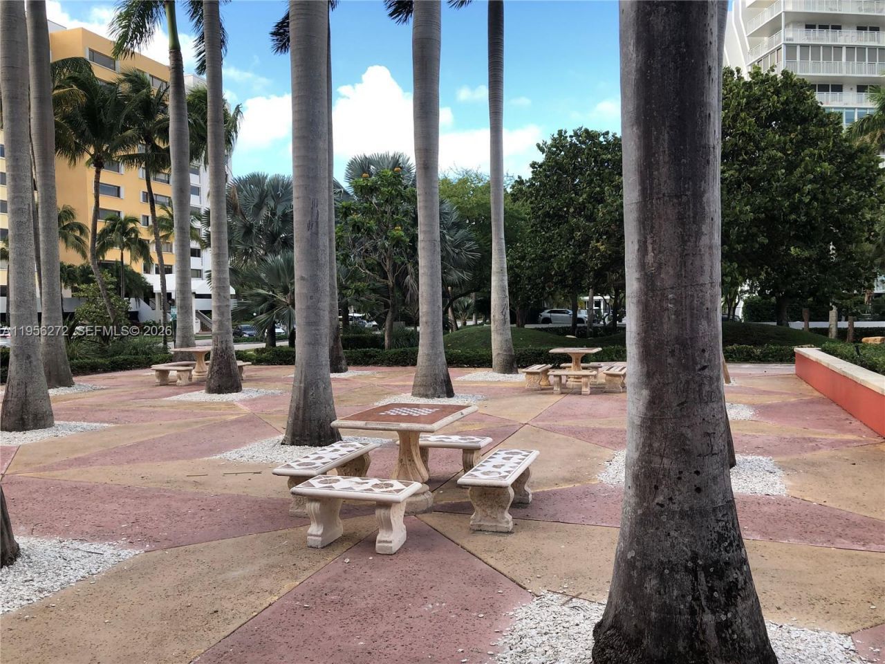 255 Sunrise Dr, Unit 305, Key Biscayne, FL 33149 Photo