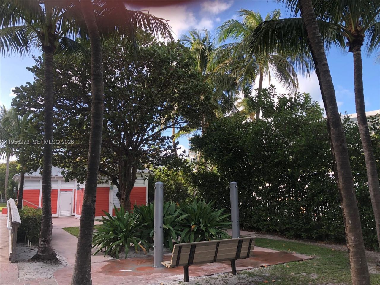 255 Sunrise Dr, Unit 305, Key Biscayne, FL 33149 Photo