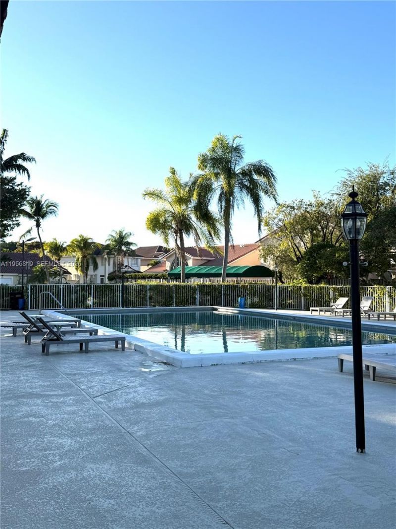 11039 SW 152nd Ct, Miami, FL 33196 Photo