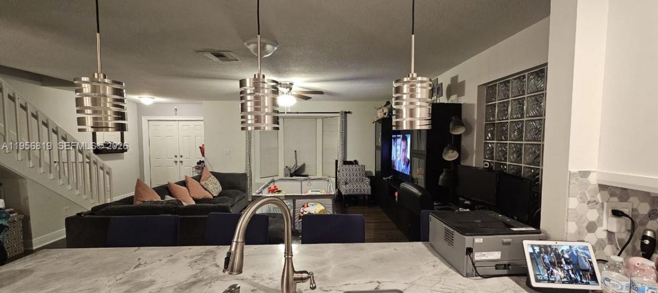 11039 SW 152nd Ct, Miami, FL 33196 Photo