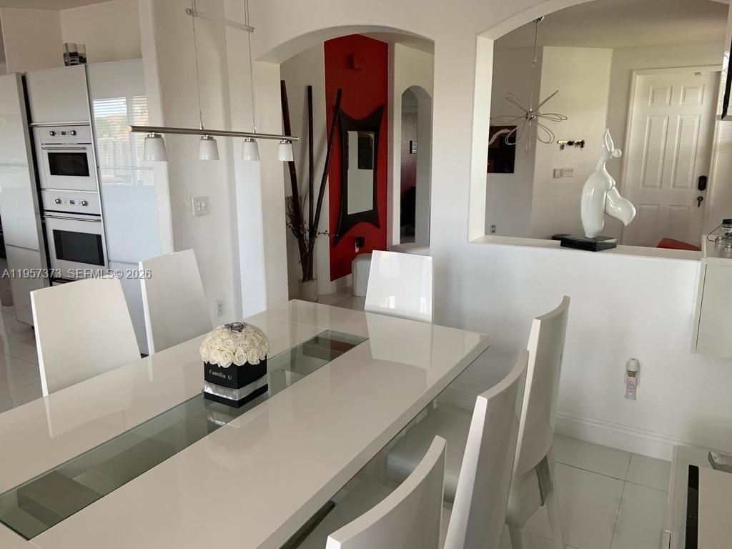 7586 NW 113th Path, Doral, FL 33178 Photo