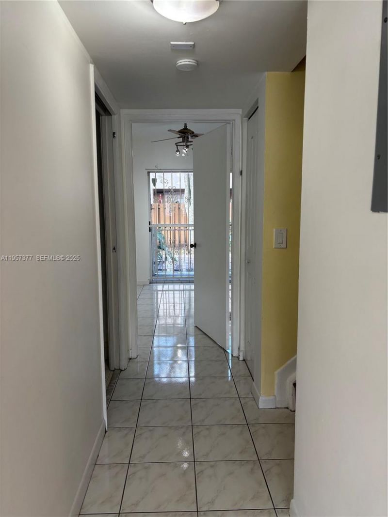 6992 NW 166th Ter, Unit 1704, Miami Lakes, FL 33014 Photo