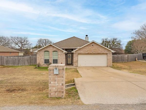 3005 Stroll Drive, Granbury, TX 76049