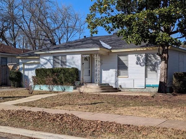 3013 Emmett Street, Dallas, TX 75211