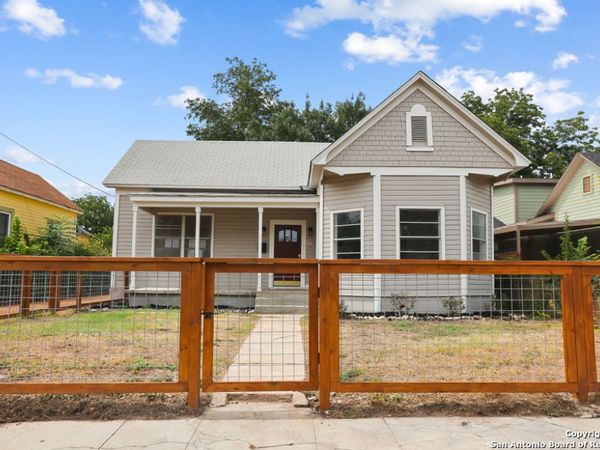 926 Nolan St, San Antonio, TX 78202