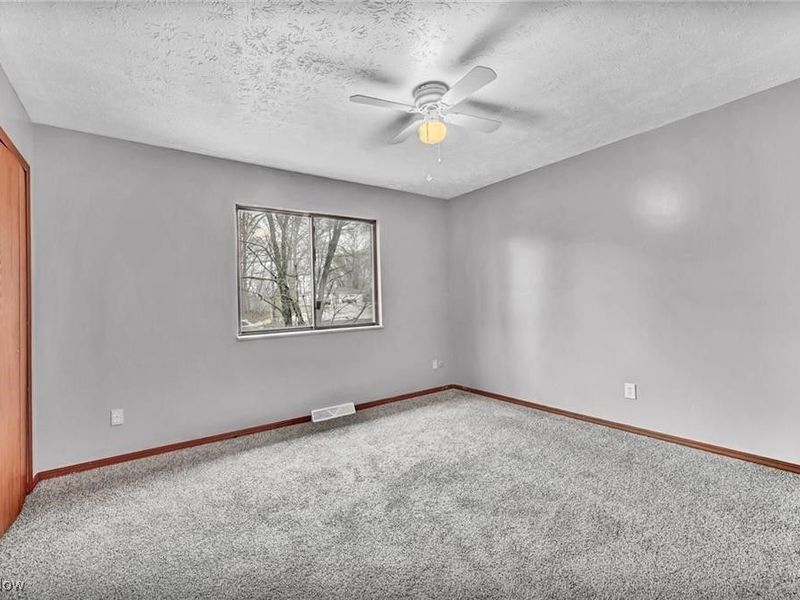 4298 S Main Street, Akron, OH 44319 Photo 16