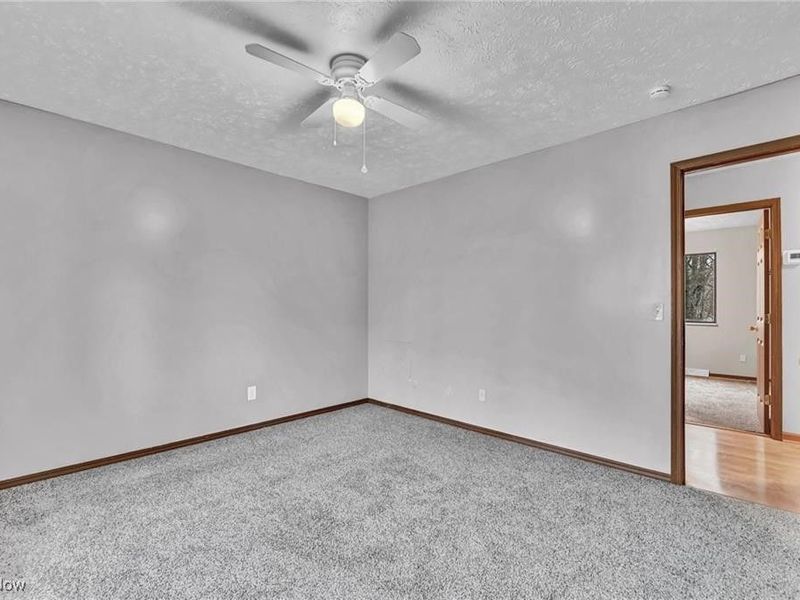 4298 S Main Street, Akron, OH 44319 Photo 17