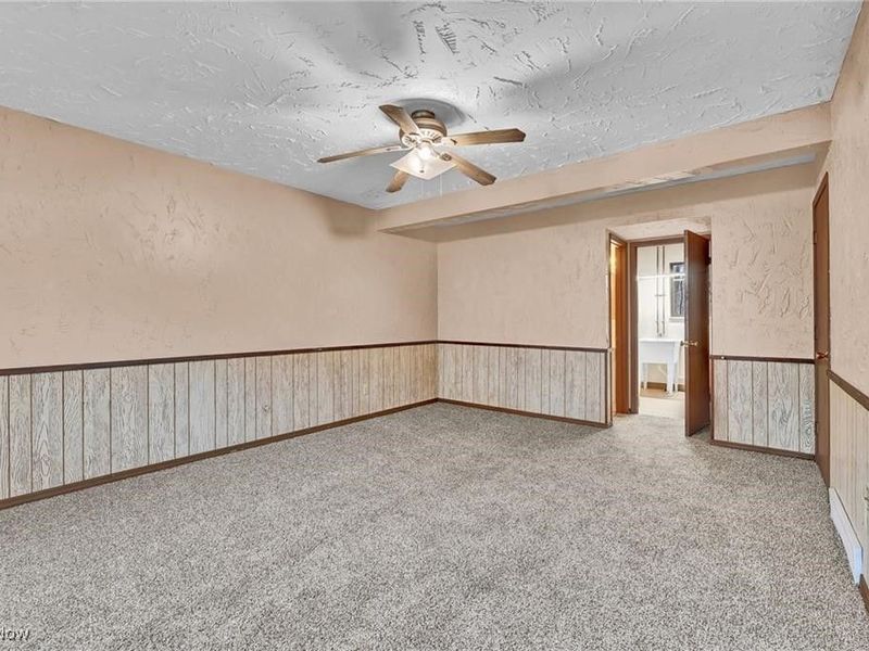 4298 S Main Street, Akron, OH 44319 Photo 18