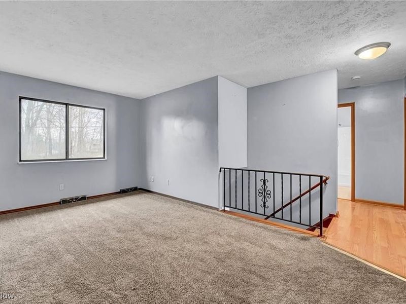 4298 S Main Street, Akron, OH 44319 Photo 8