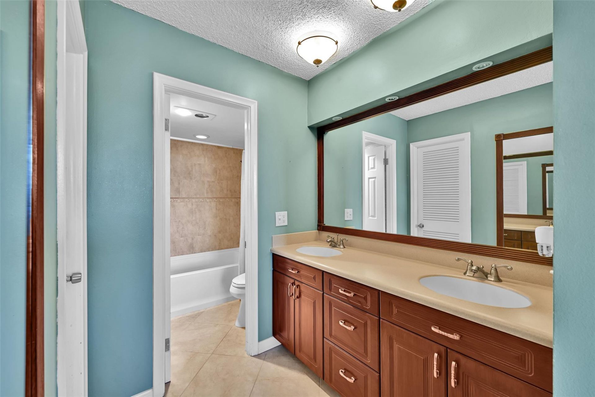 2000 S Ocean Blvd, Unit 12J, Lauderdale by the Sea, FL 33062 Photo