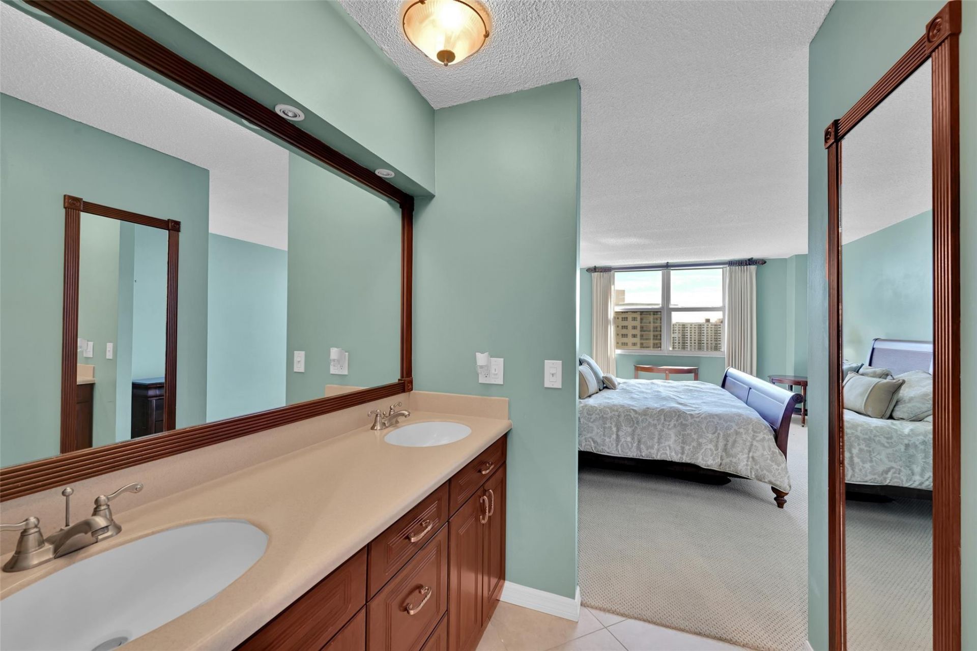 2000 S Ocean Blvd, Unit 12J, Lauderdale by the Sea, FL 33062 Photo