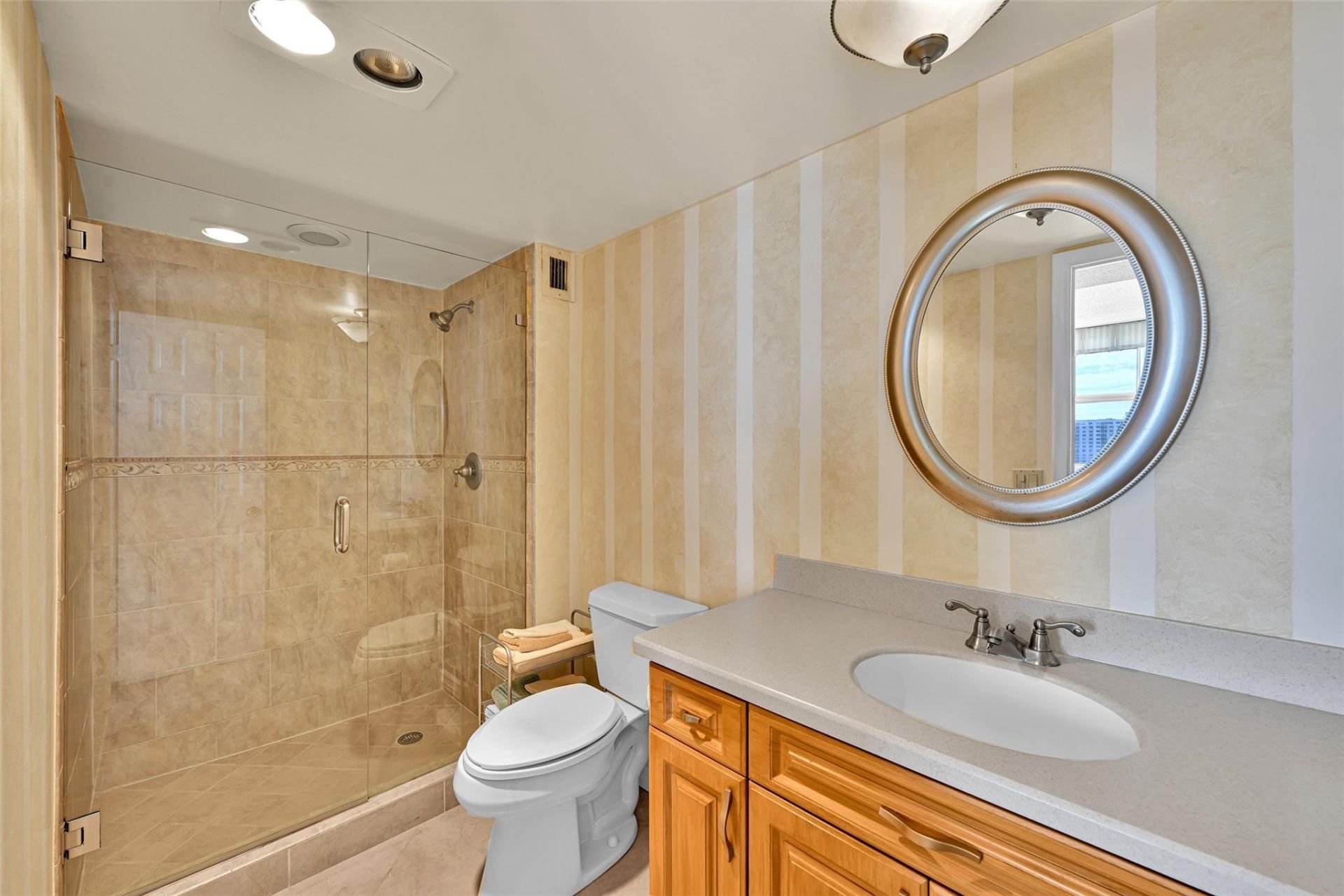 2000 S Ocean Blvd, Unit 12J, Lauderdale by the Sea, FL 33062 Photo