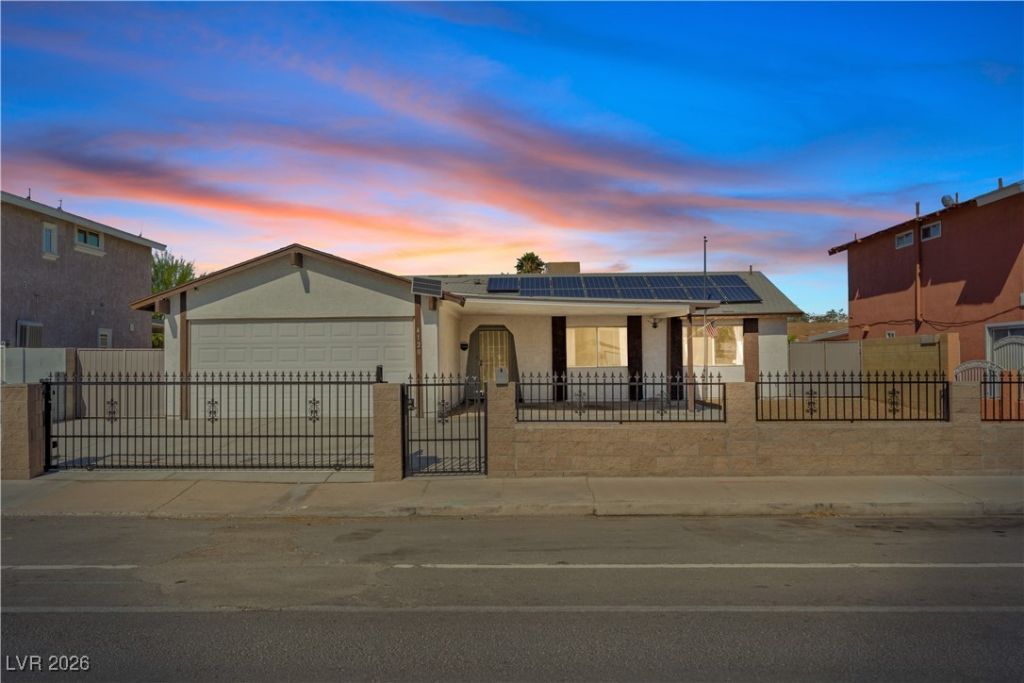 4120 E Wyoming Avenue, Las Vegas, NV 89104 Main Photo