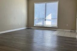 615 Carter Ln.  photo 4