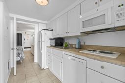 2406 N Ocean Blvd. photo 4