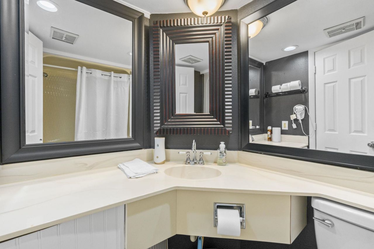 2406 N Ocean Blvd. Photo 6