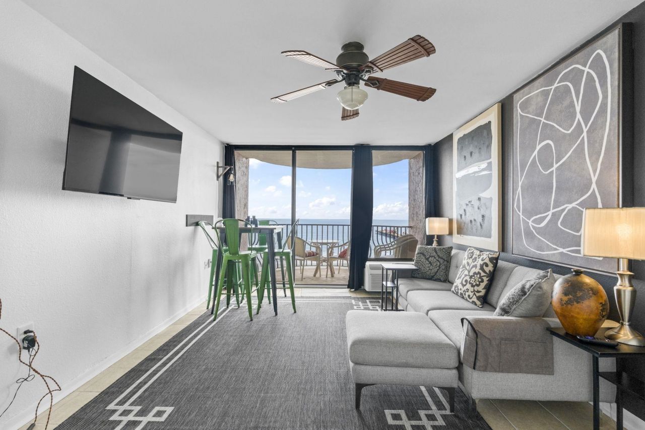 2406 N Ocean Blvd. Photo 7