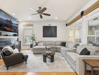 156 HARBOR ISLE CIR N Memphis, TN 38103