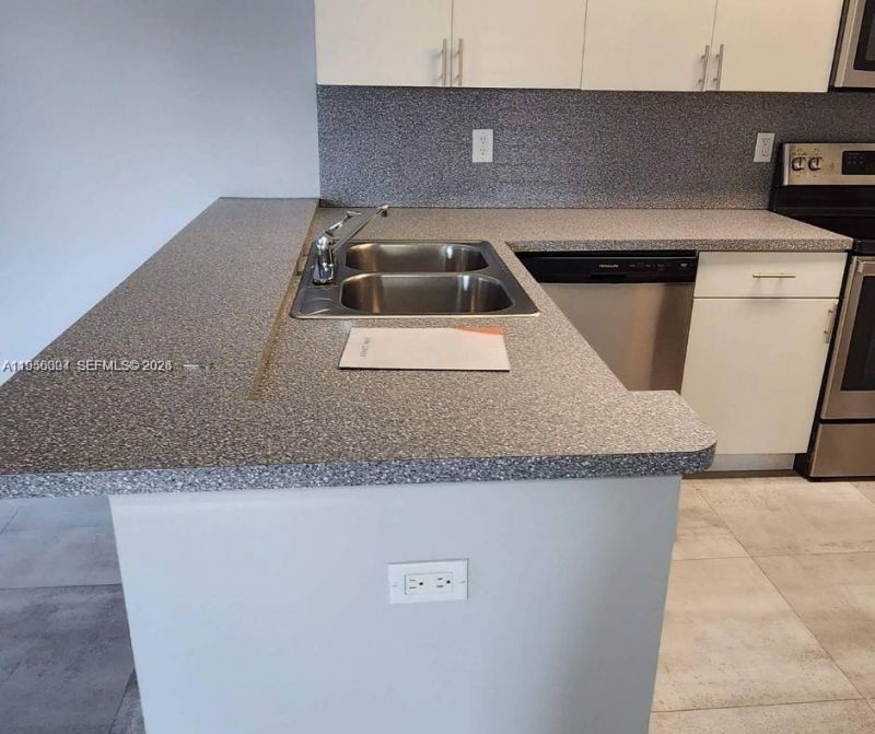 15354 SW 72nd St, Unit 31-11, Miami, FL 33193 Photo