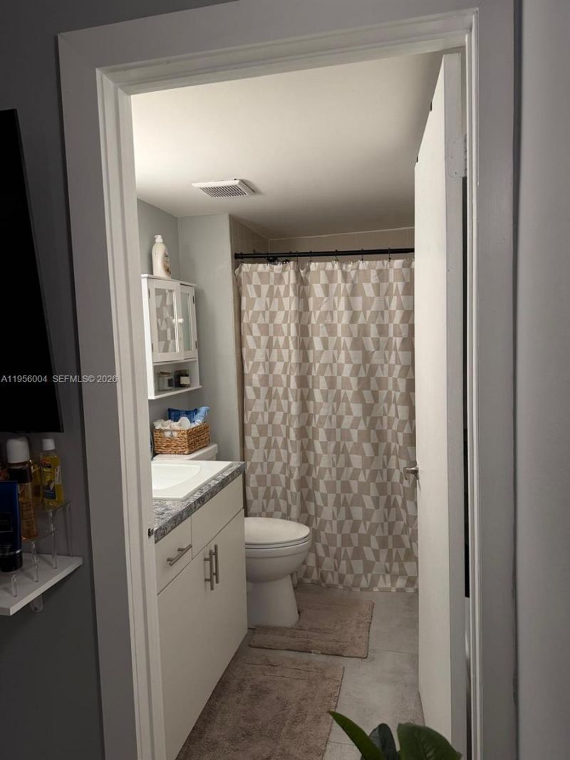 15354 SW 72nd St, Unit 31-11, Miami, FL 33193 Photo