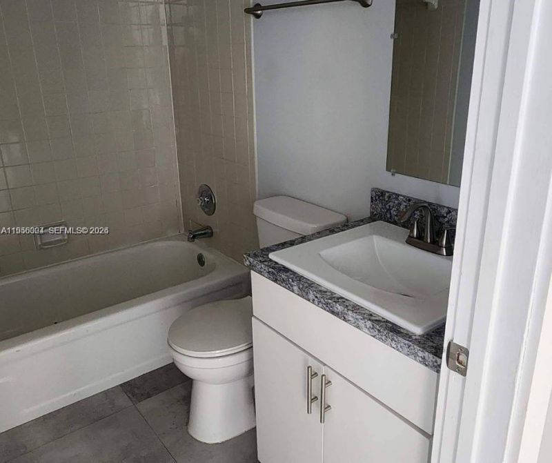 15354 SW 72nd St, Unit 31-11, Miami, FL 33193 Photo