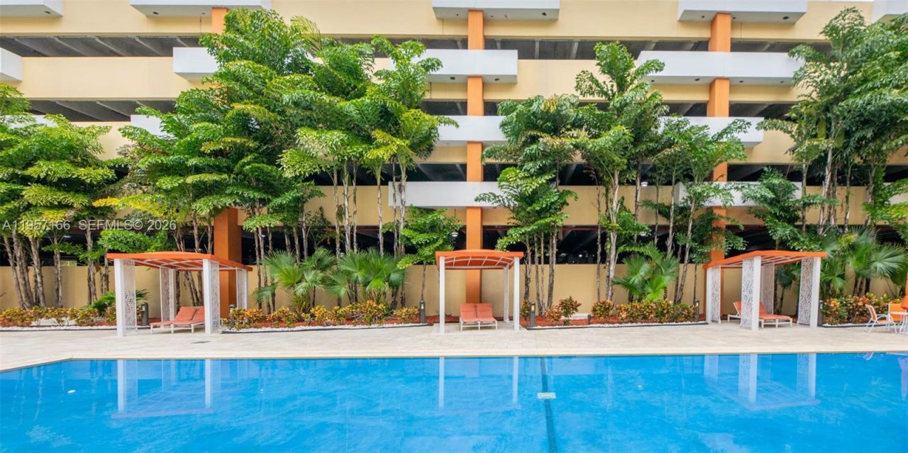 2775 NE 187th St , Unit 215, Aventura, FL 33180 Photo