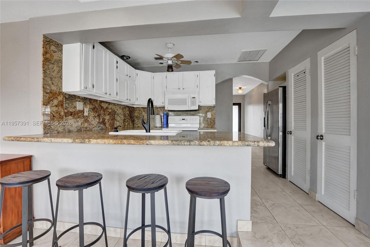 1121 Guava Isle, Fort Lauderdale, FL 33315 Photo