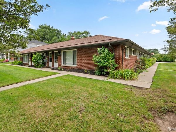 2419 Normandy Road, Royal Oak, MI 48073