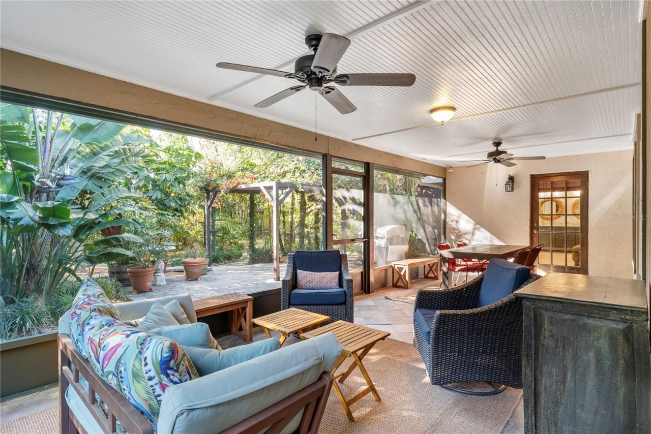 1113 Climbing Rose Drive, Orlando, FL 32818 Photo