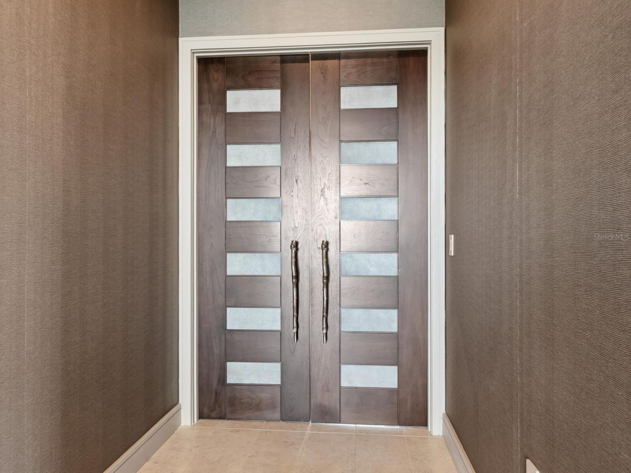 655 Longboat Club Road, Unit 1PH, Longboat Key, FL 34228 Photo