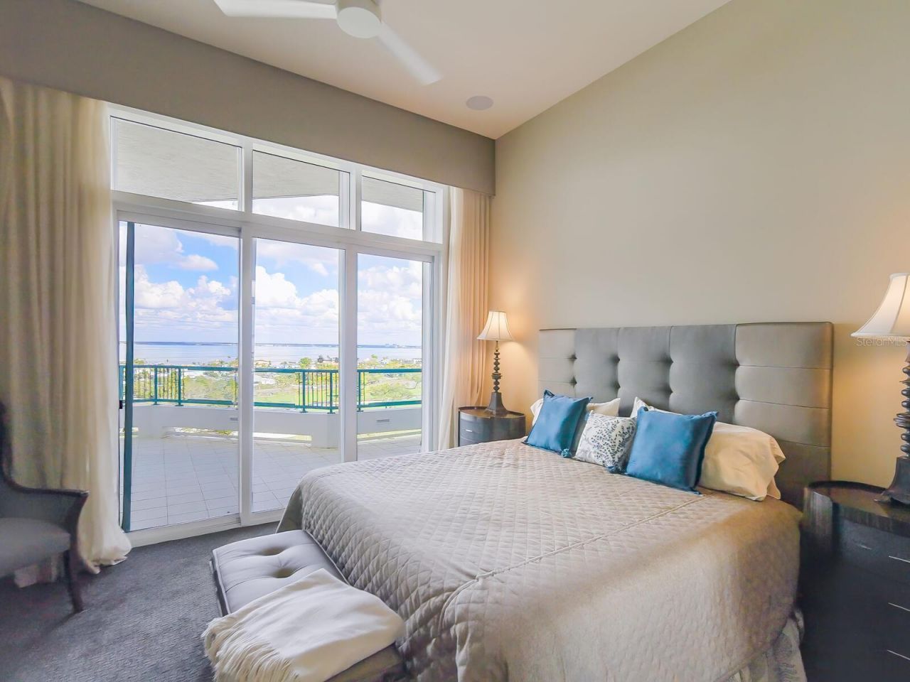 655 Longboat Club Road, Unit 1PH, Longboat Key, FL 34228 Photo