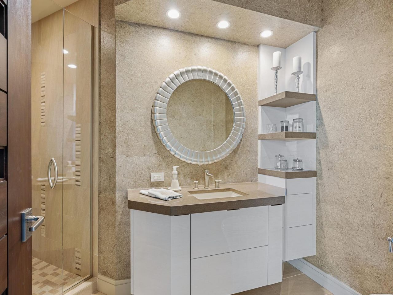 655 Longboat Club Road, Unit 1PH, Longboat Key, FL 34228 Photo